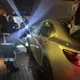 新北淡水某社區停車場車禍　保全遭撞夾困車底