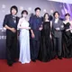 金鐘61/峮峮合體《飢餓》主持群！邊荷律紅毯戰袍辣曬「超兇事業線」