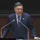 卓榮泰喊不副署！陳以信怒：拿弱勢老人當政治擋箭牌