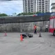 新北汐止機車遭小貨車撞飛　騎士不治乘客重傷