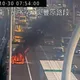 影/國1豐原段火燒車！豪華休旅「全面狂燃」慘淪廢鐵