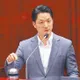 蔣萬安明辯論會「如期出席」！ 羅智強：將撕掉民進黨貼在他身上標籤