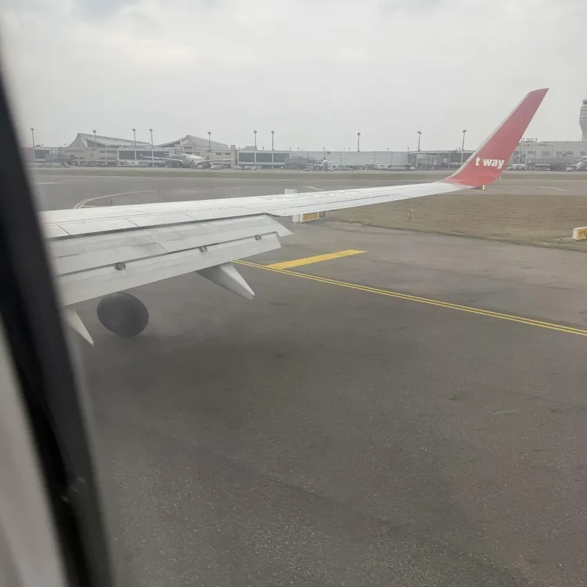 德威航空輪胎掉　桃機3航班10分鐘內連喊「Mayday」