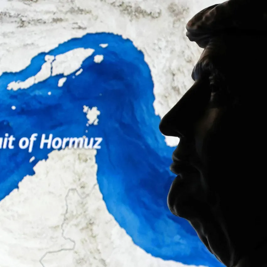 伊朗革命衛隊：不會因美國總統的「荒謬表演」開放荷莫茲海峽