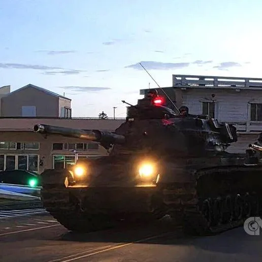 戰車夜馳澎湖街頭 國軍聯合防禦操演完成重要目標部署