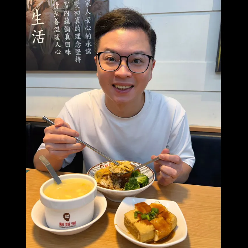 青鳥翻車！「人造洋流」抵制鬍鬚張　凌濤下午2點去吃：人潮6成滿