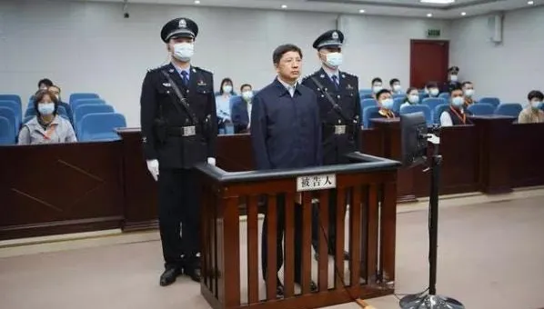 二十大前打貪！孫力軍集團4大「警虎」 重慶前公安局長受賄判刑15年