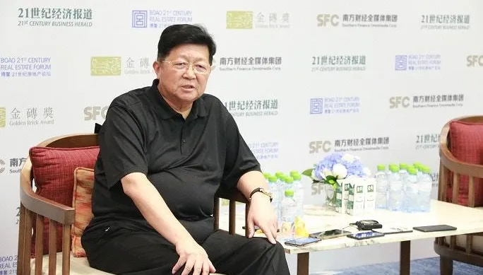 大陸房地產之父：百姓「拿三分之一存款買樓」經濟就恢復　網：1/3夠買廁所嗎？