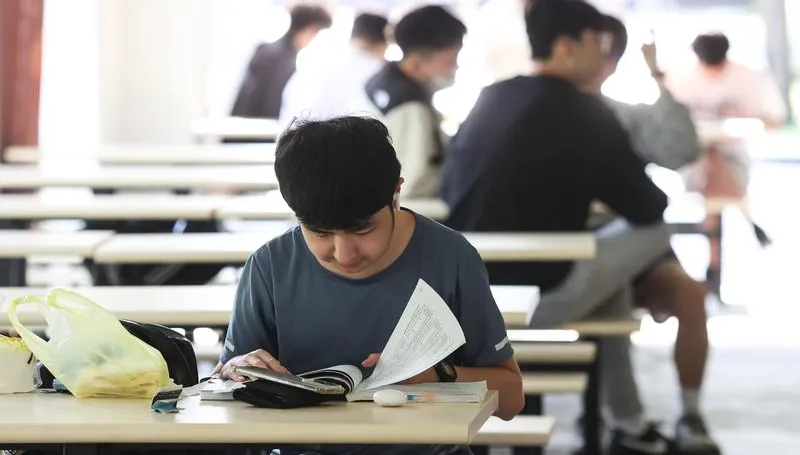 四技二專統測今登場！　試場開冷氣、遇地震處理原則一次看