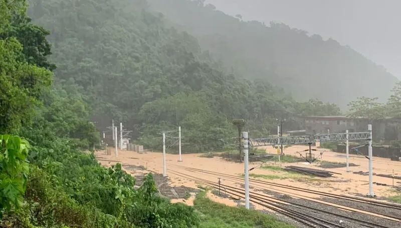 台東南迴7月雨量降1851.5毫米　破氣象站86年紀錄