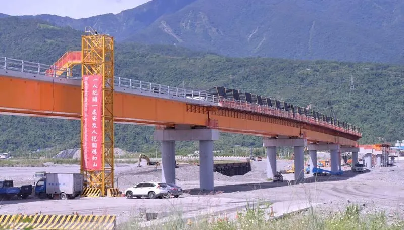 花蓮高寮大橋重建進度超前　預計明年4月完工