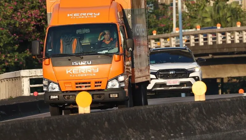 防鑽漏洞！隔熱紙納管「不溯及舊車」　學者籲訂落日條款