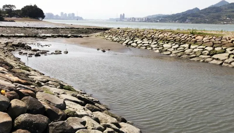 淡水「地方傳說」曝光！全台首座水上機場　驚現滑溜台遺跡