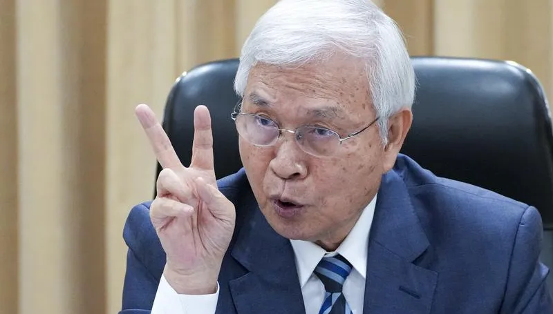 楊金龍示警股市槓桿風險　勸年輕人有多少錢投資多少