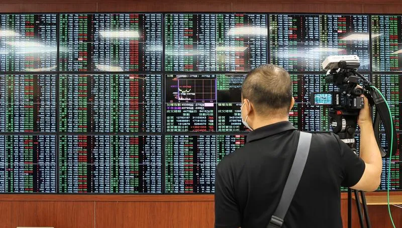 外資買超173億元終止連13賣！敲進主動式台股ETF