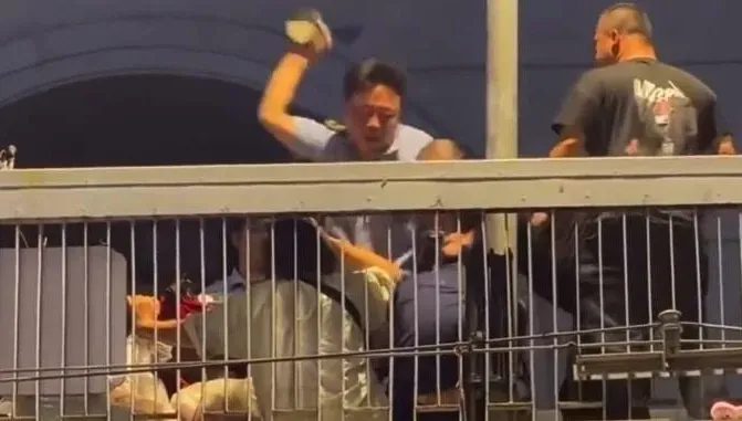 遭小販打傷不服！武漢城管「召同事到場圍毆」 3人被刑拘