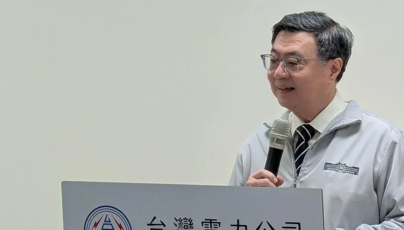盧秀燕點名！卓榮泰視察中火承諾：2034完成「以氣換煤、無煤供電」