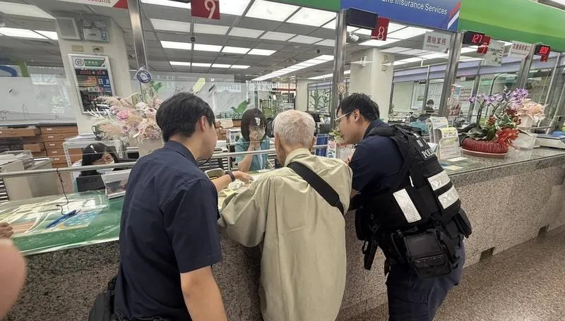 台南翁LINE聊天暈船嫩妹！她誆騙結婚討28萬　警及時阻詐