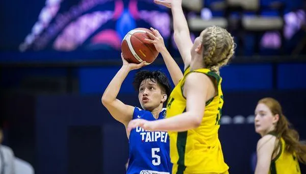 宋瑞蓁狂砍25分無用！中華U18女籃不敵澳洲…「無緣冠軍」明爭第三