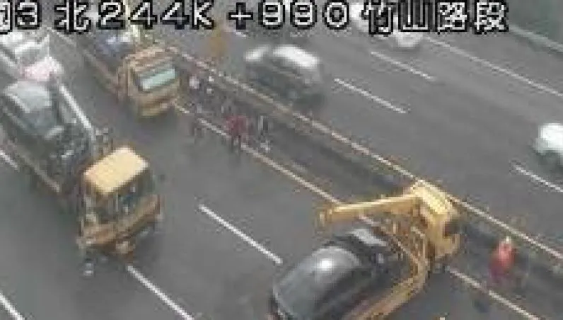 國3竹山段5車連環撞　中秋收假日「紫爆」龜速回堵7公里