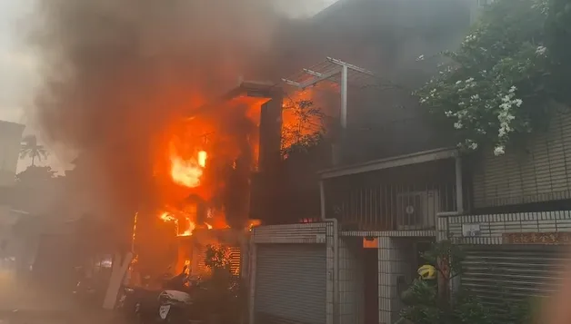 台南民宅大火「祖孫3人罹難」！中秋烤肉才開始3分鐘　「延長線爆炸」沒得逃