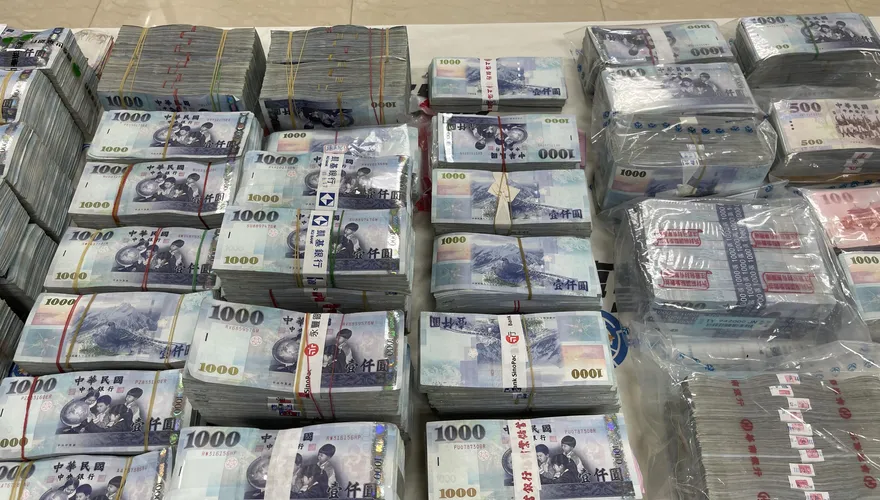 選前掃黑斷金流！全國警10天大掃蕩　查獲不法金流400億查扣1億現金