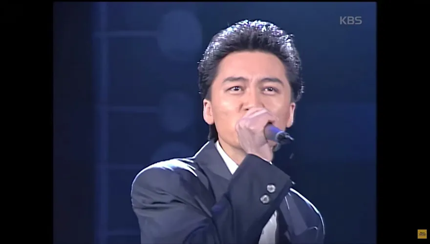 南韓歌王驚傳「肝硬化離世」！摯友慟揭「為發片還開刀續命」仍不敵病魔