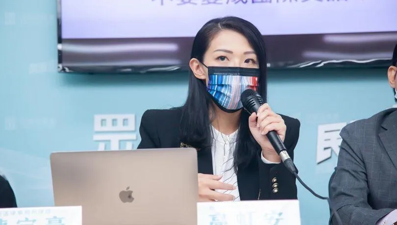 高虹安再反殺網軍！駁「學歷歧視」：林智堅抄襲舞弊才是讓中華大學蒙羞