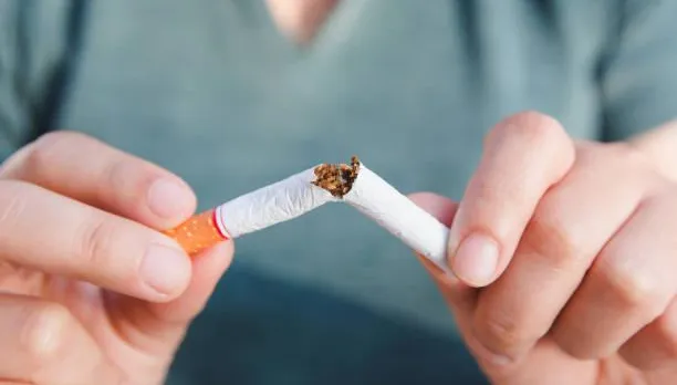 見友人兒哭鬧　蠢男拿電子菸供吸食辯：只是想安撫小朋友情緒