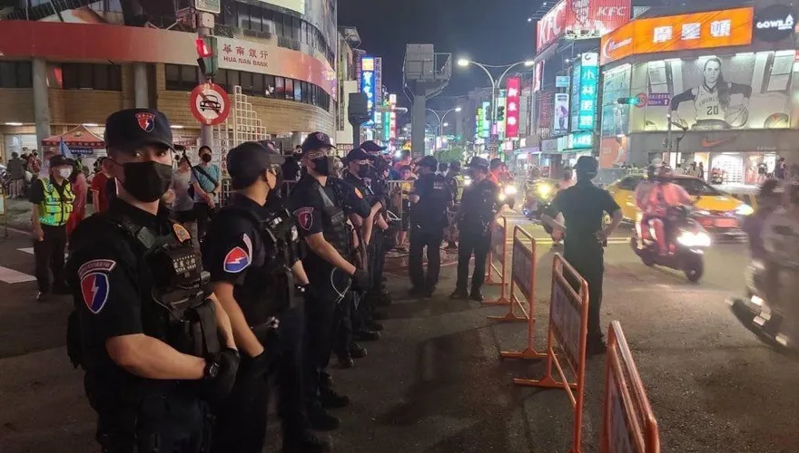 【扣扳機前一秒-系列報導4】長官升官就走人！警員開槍得自己面對　基層：危及生命該開還是要開