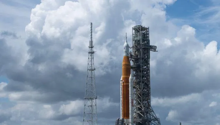 「登月火箭計畫」再推延！熱帶風暴狂襲佛州　NASA緊急取消火箭第三度試射