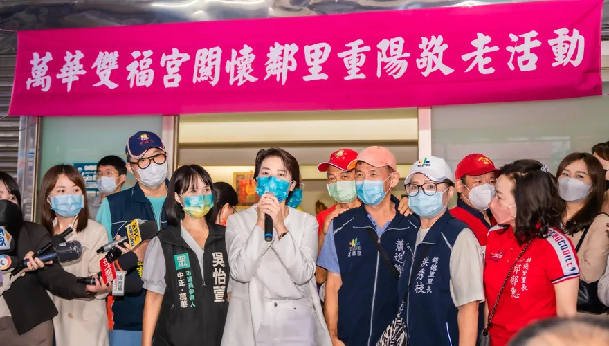 側翼變成自走砲！陳時中切割周玉蔻！　黃珊珊：綠營應該悔不當初