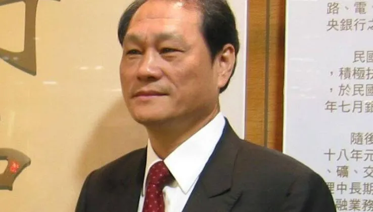 辭長榮國際董事長 鄭深池：階段性任務告一段落