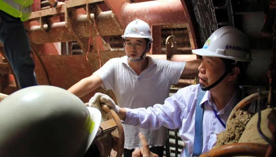 台中模範公務員凹廠商贈3輛車還付油錢　上養生館＋接送家人全用公務車