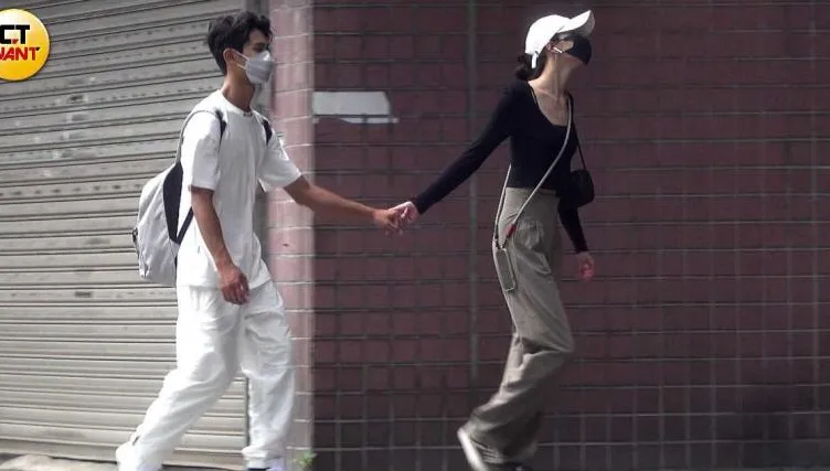 原子少年夏浦洋熱戀中！攜凱渥女友赴《全明星》聚餐　「當街拍臀、牽手返愛巢」全被攝