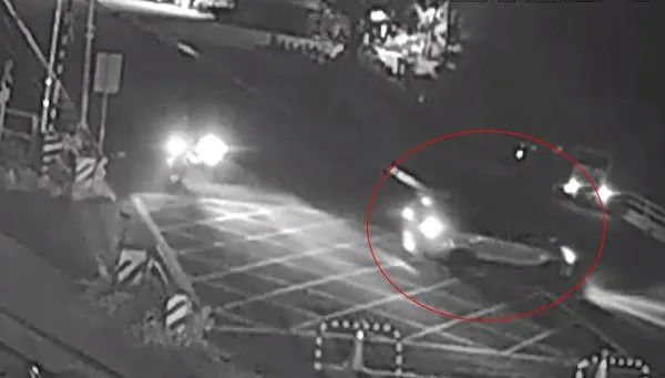 不滿被提分手！渣男友開車尾隨女兵收假　下秒…營區前「先撞後輾」判決出爐