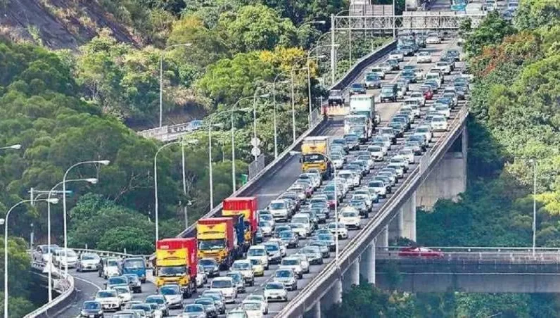 國慶連假「國5恐堵12小時」　提防「六大地雷路段」塞爆