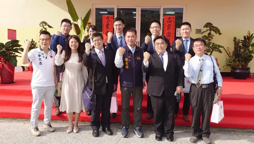 苗栗縣長大亂鬥！　鍾東錦預告綠營「十大奧步」徐定禎反控「惡人先告狀」