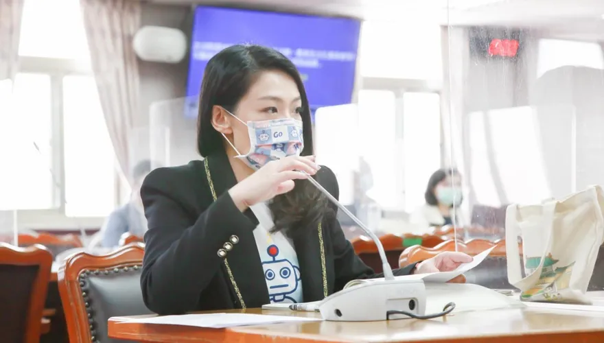 配合民進黨抹黑？網抓包資策會偷下架有利於高虹安網頁