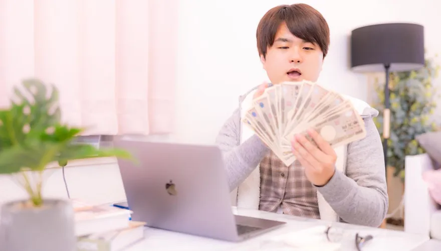 調查發現20-29歲族群竟有4成「金融文盲」！　年輕人有5大理財壞習慣難改