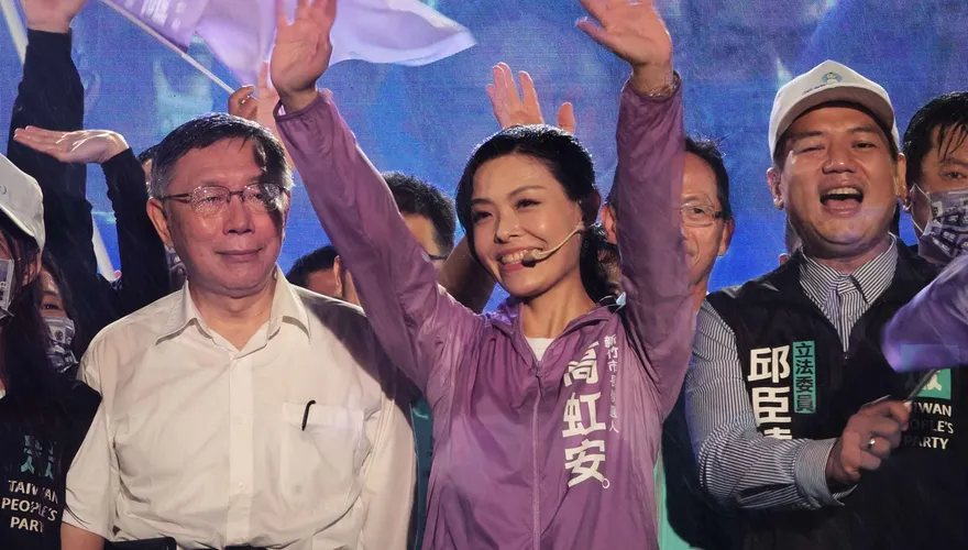 「民進黨為什麼緊張？除了棒球場還有問題？」柯文哲哭挺高虹安：檢視新竹市發生什麼事