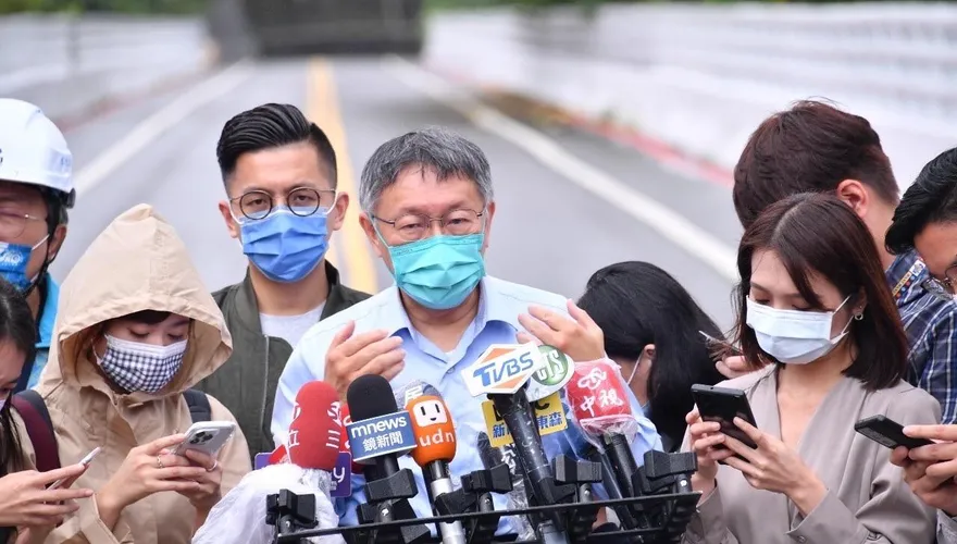 才說「美國總統不一定待白宮」　柯文哲為這原因雨天選坐鎮台北