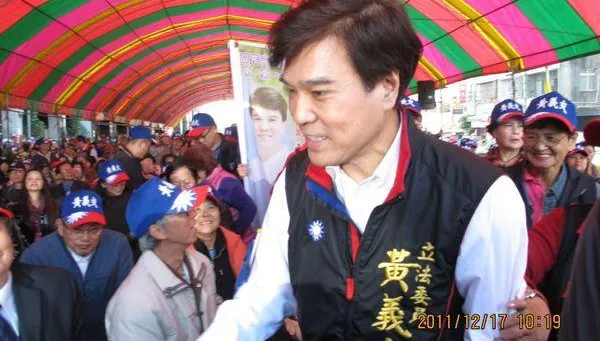 黃義交墜樓辭世　宋楚瑜哀悼：親民黨將全力協助後事
