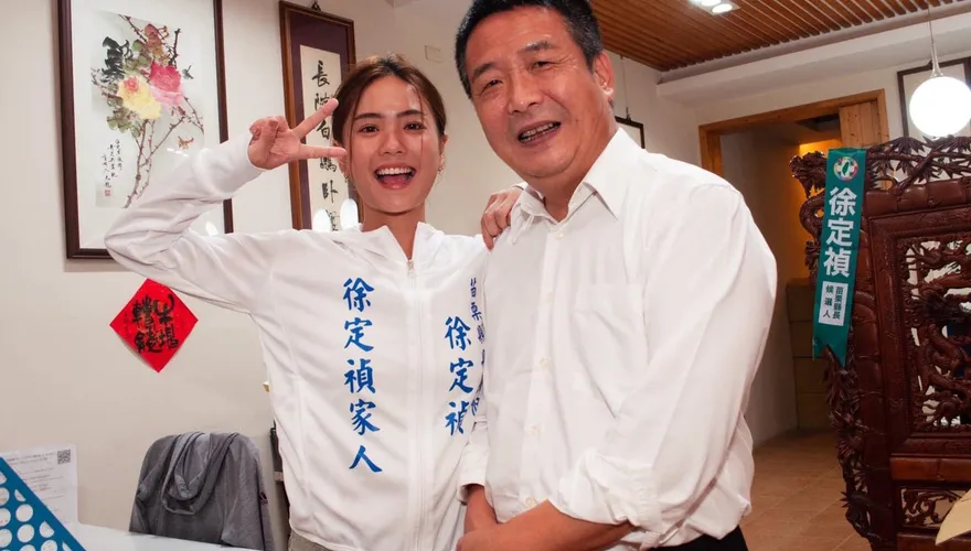 鍾東錦質疑徐定禎存款僅27萬還開酸　他PO與女兒合照回應「這句話」