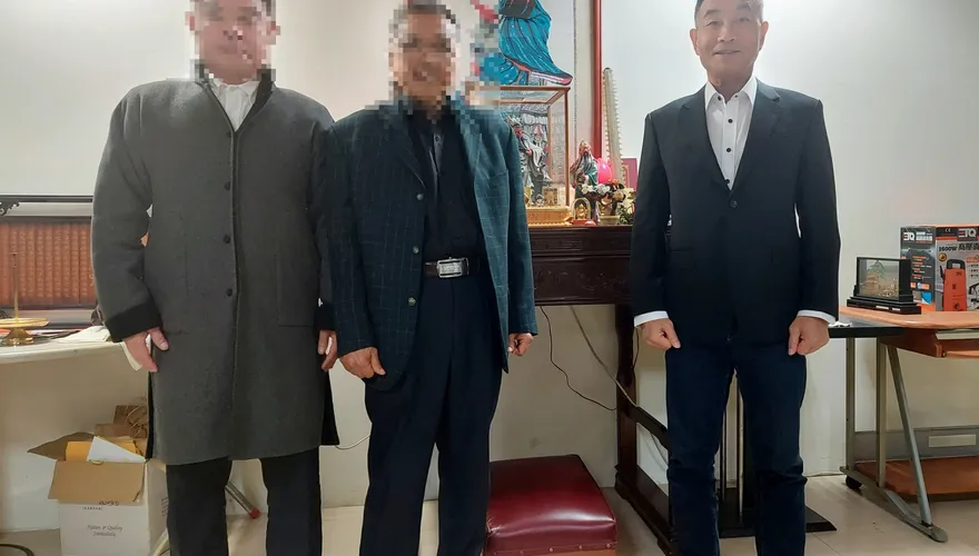 萬華青山宮槍手交友廣闊！影視大亨許安進看著他長大…合照曝光