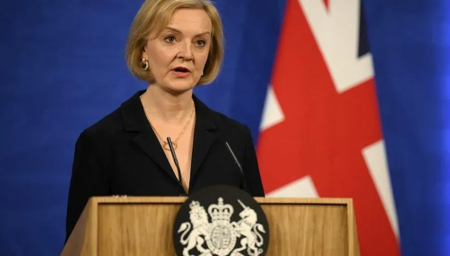 黨魁誰當?英國首相特拉斯請辭 保守黨下週選出繼任人選