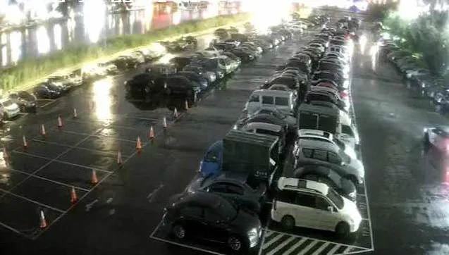 車停士林區堤外停車場快開走!北市府交通局:23日上午7時拖吊