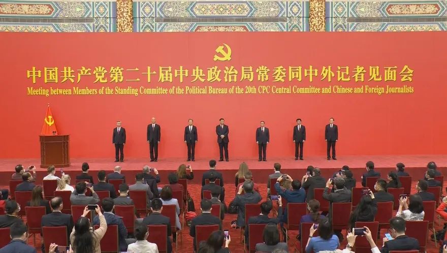 中共20大/習近平率新領導班子亮相　嫡系上海書記李強接國務院總理
