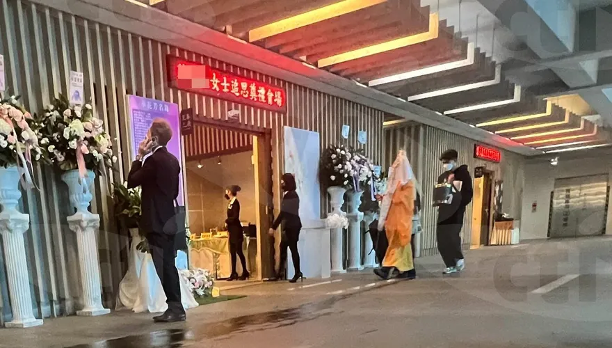 影/獨家! 馬國女大生今告別式 親友上香淚憶她的好
