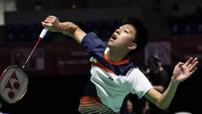 郭冠麟直落二退印度好手！U19世青羽球男單摘金　台灣史上第二人
